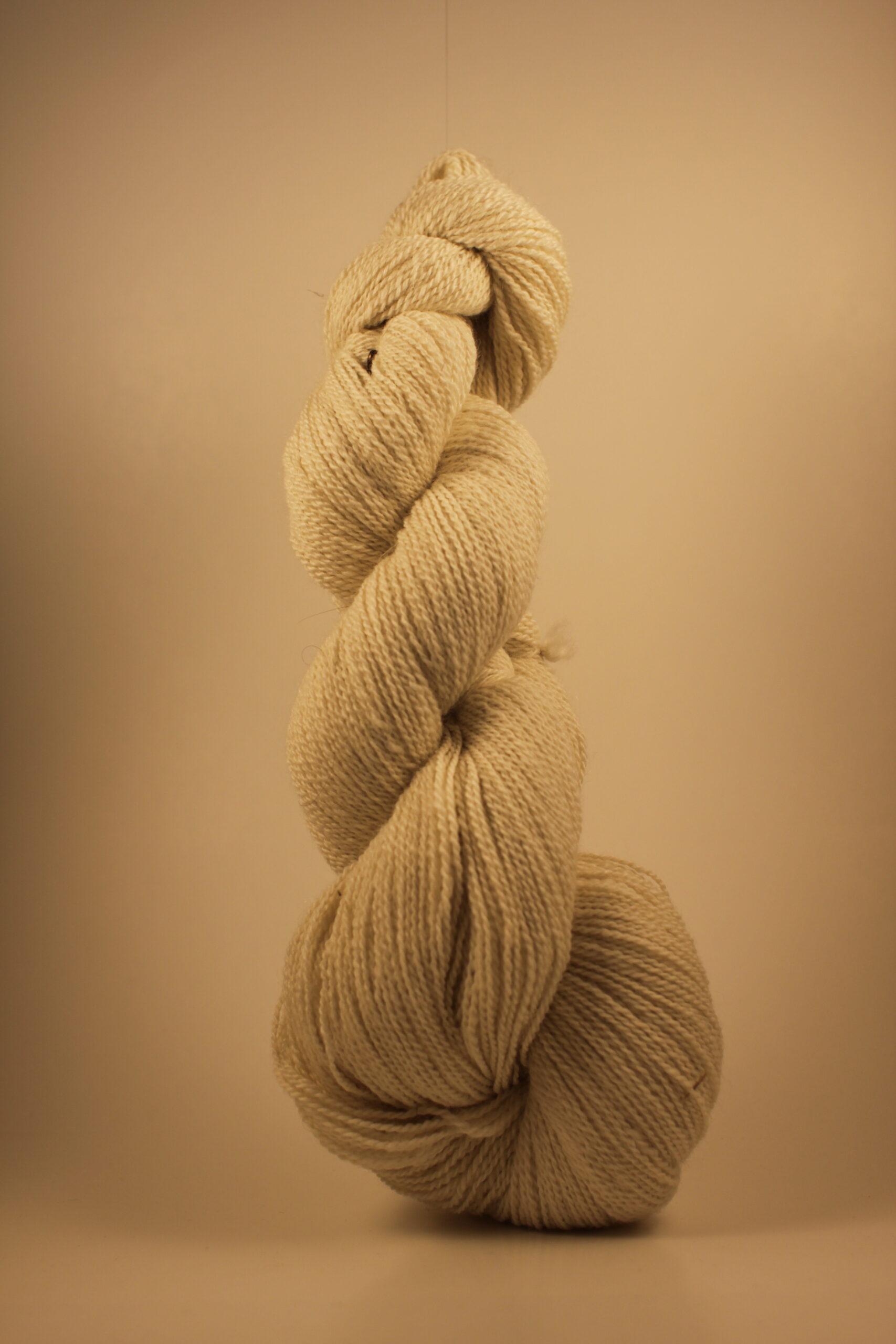 Off-white alpaca yarn skein from alpaca Power